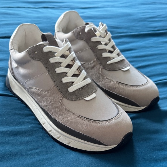 Madewell Women’s Gray Sneakers - Picture 1 of 2